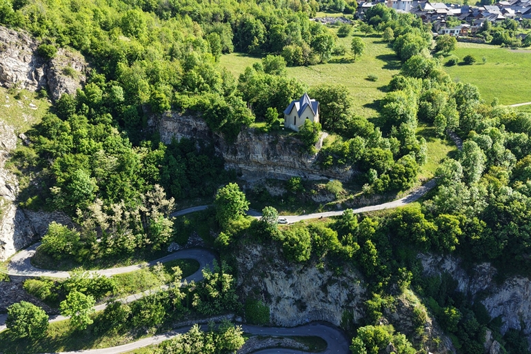 Spot where to fly your drone